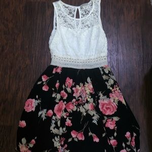 lace top floral dress